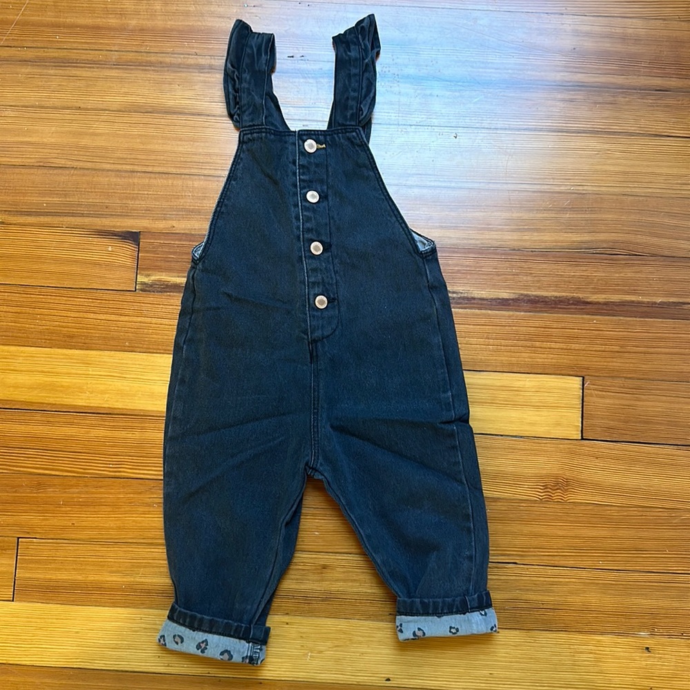 Zara - black denim ruffle sleeve overalls